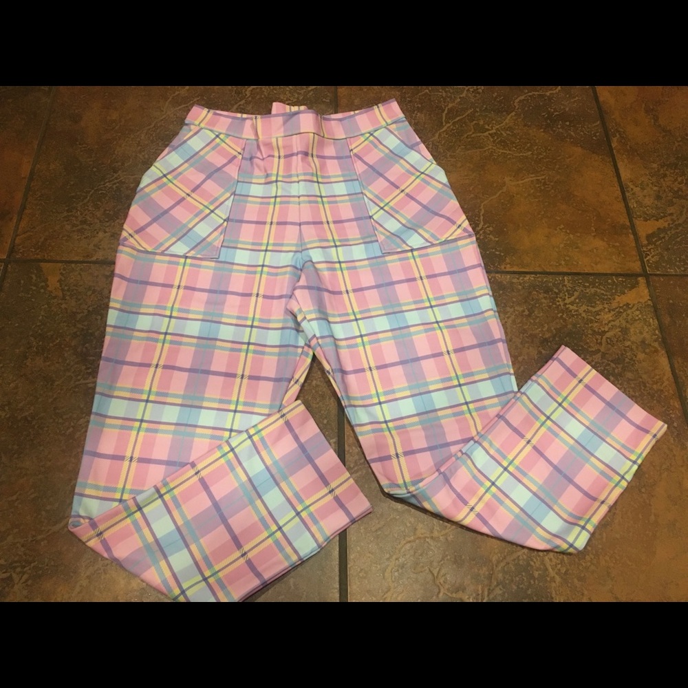 NWT 💕 Blackmilk Tartan Candy Cuffed Pants L - Picture 2 of 3